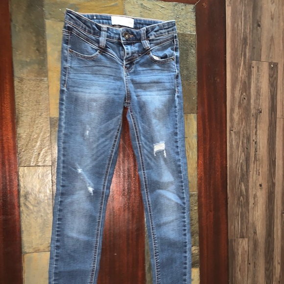 ardene jeans, barley warn. size 0 - Picture 1 of 3